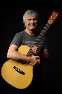 Laurence Juber – “Guitarmania to Beatlemania: The Evolution of the ...